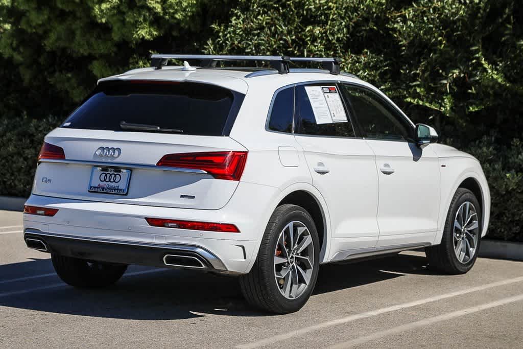 Thumbnail: 2023 Audi Q5 - 4