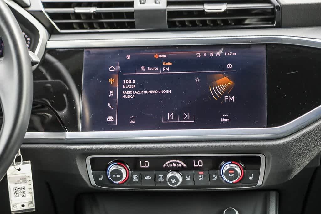 Thumbnail: 2022 Audi Q3 - 12