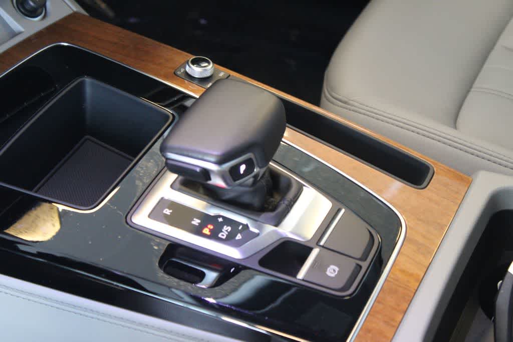 Thumbnail: 2022 Audi Q5 - 20