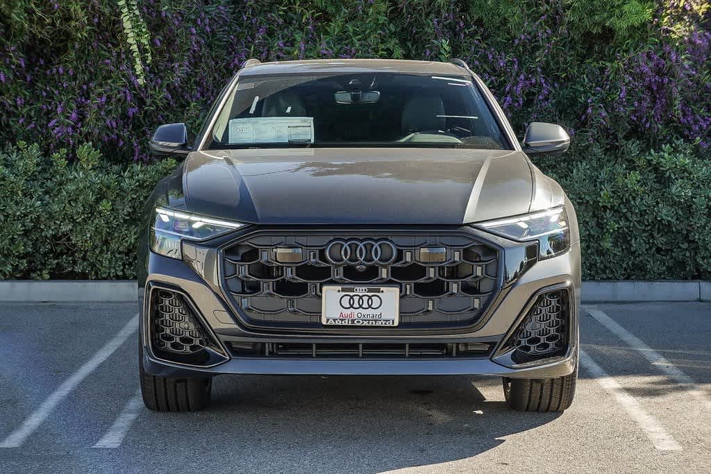 Thumbnail: 2026 Audi Q8 - 2