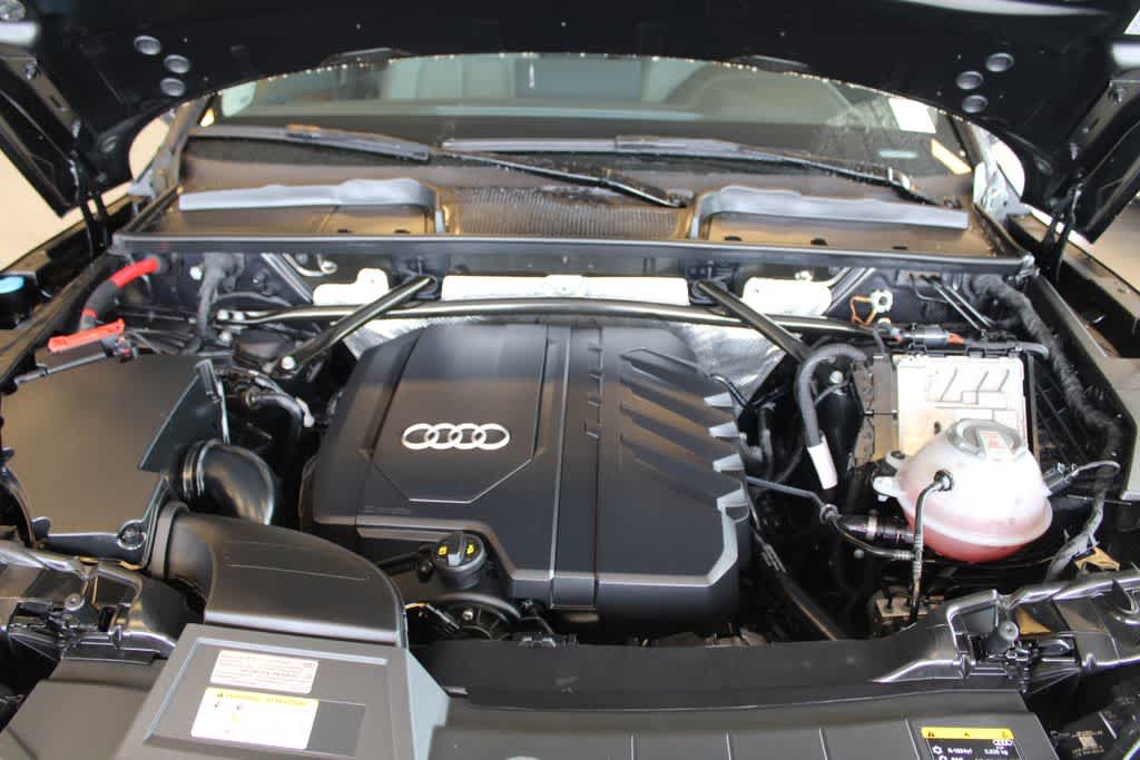 Thumbnail: 2022 Audi Q5 - 27