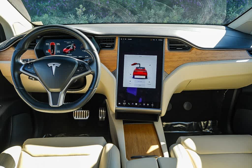 Thumbnail: 2019 Tesla Model X - 12