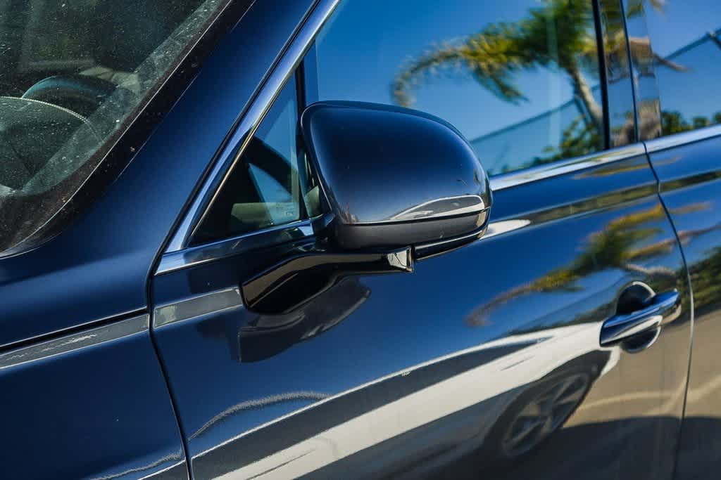 Thumbnail: 2022 Genesis GV80 - 15