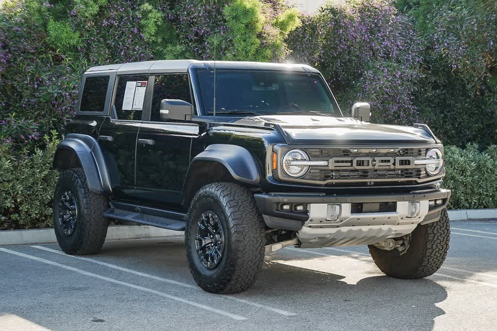 Thumbnail: 2023 Ford Bronco - 3