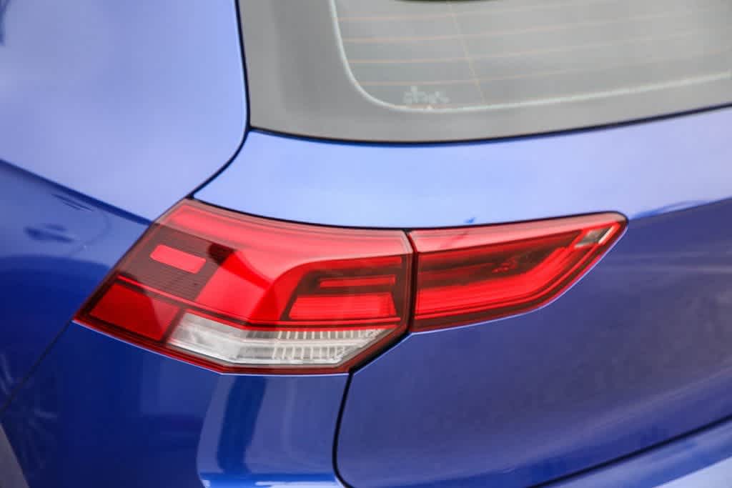 Thumbnail: 2023 Volkswagen Golf - 10