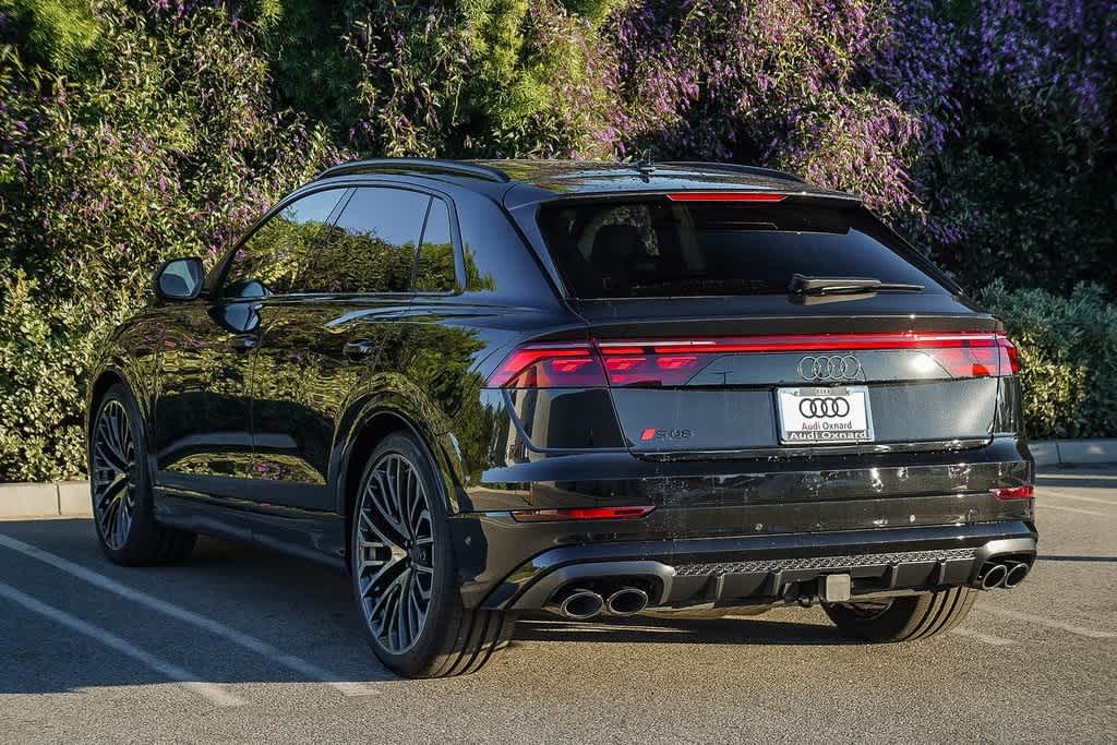 Thumbnail: 2026 Audi SQ8 - 6