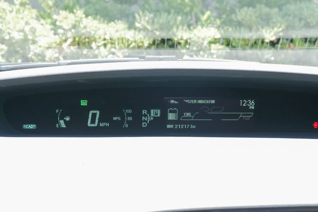 Thumbnail: 2014 Toyota Prius - 23
