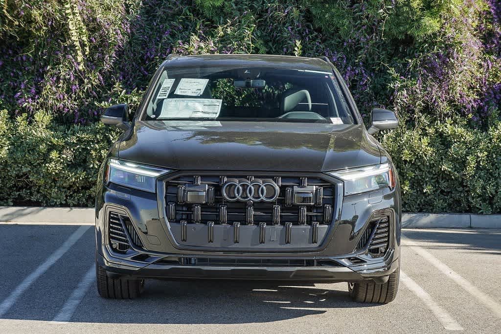 Thumbnail: 2026 Audi Q7 - 2