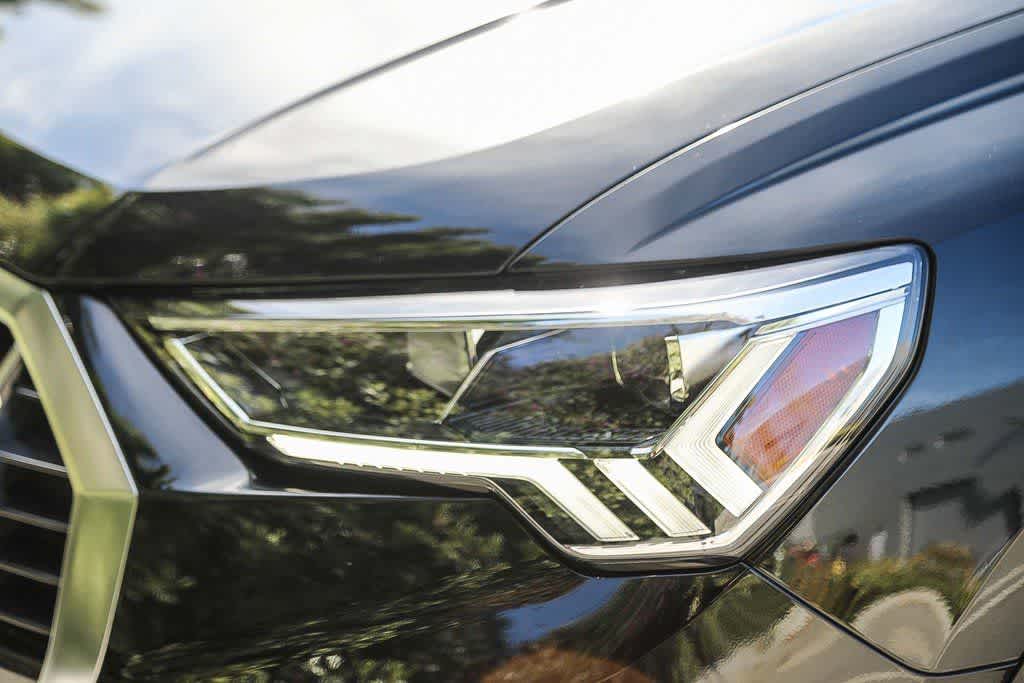 Thumbnail: 2024 Audi Q3 - 7