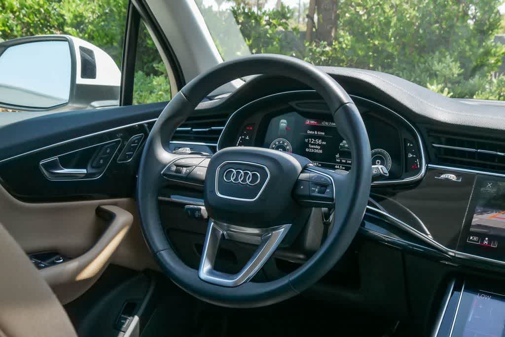 Thumbnail: 2023 Audi Q7 - 15