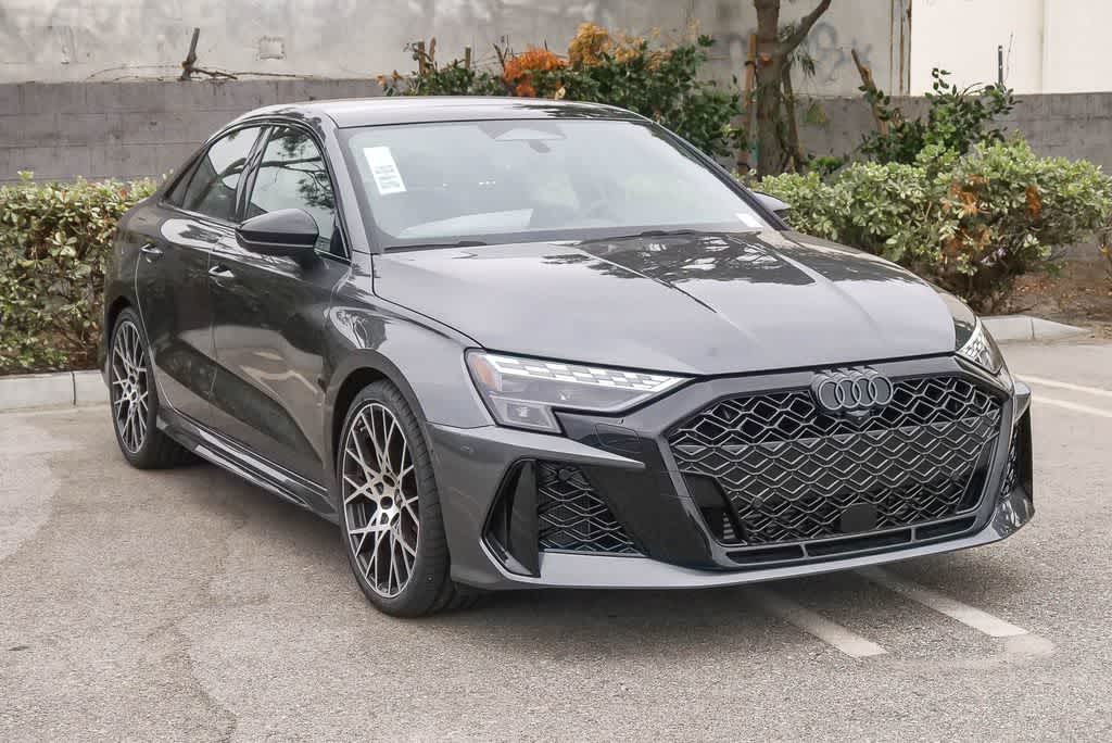 Thumbnail: 2026 Audi RS 3 - 3