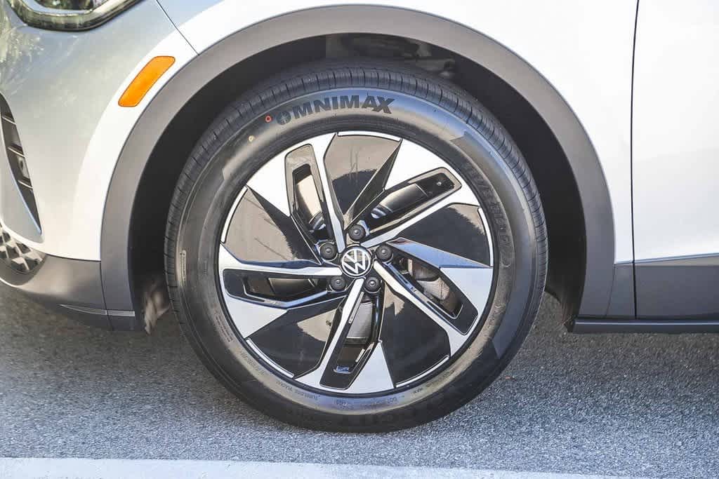 Thumbnail: 2022 Volkswagen ID.4 - 9