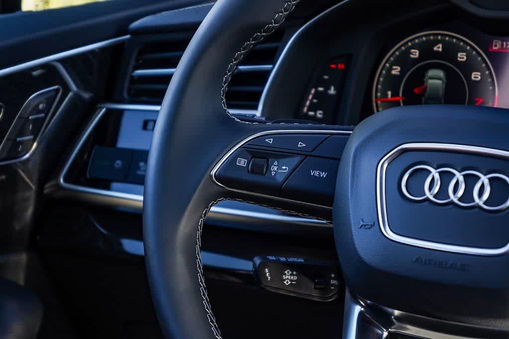 Thumbnail: 2026 Audi Q7 - 16