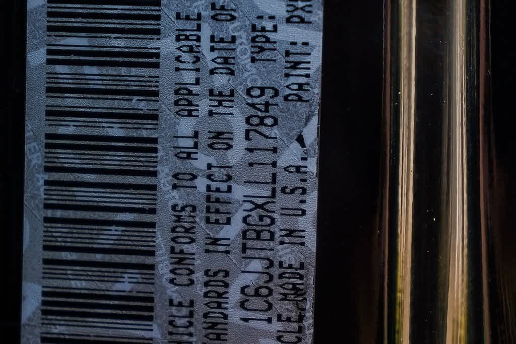 Thumbnail: 2020 Jeep Gladiator - 29