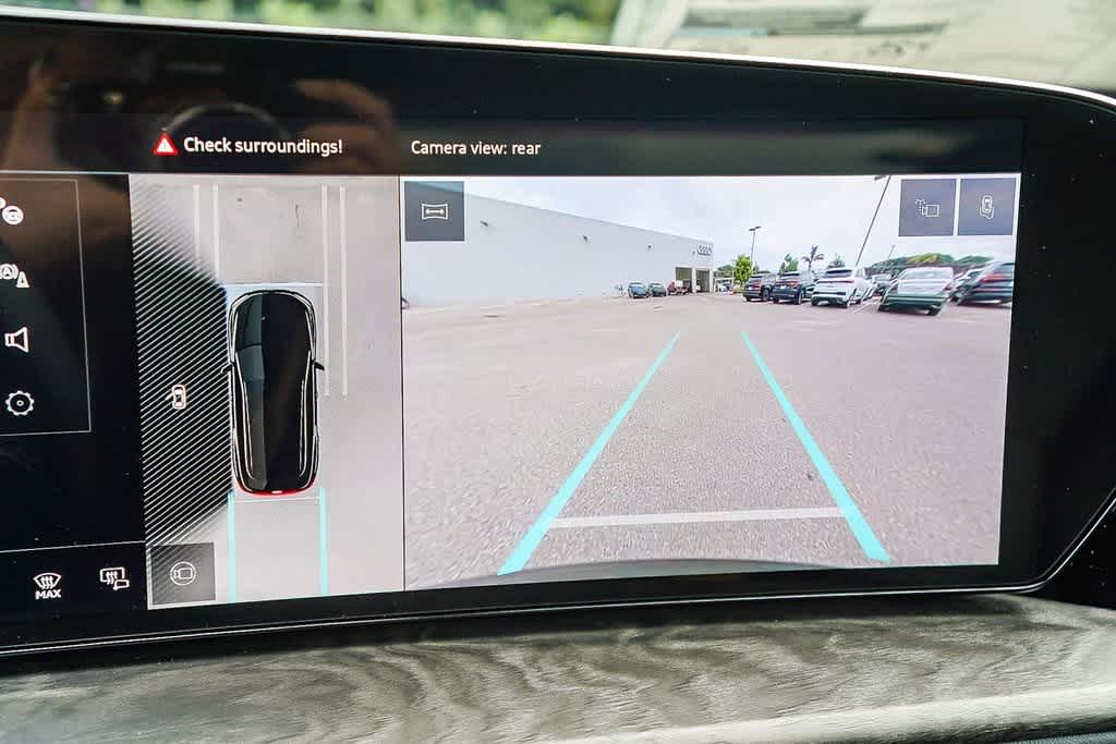 Thumbnail: 2025 Audi Q5 - 27