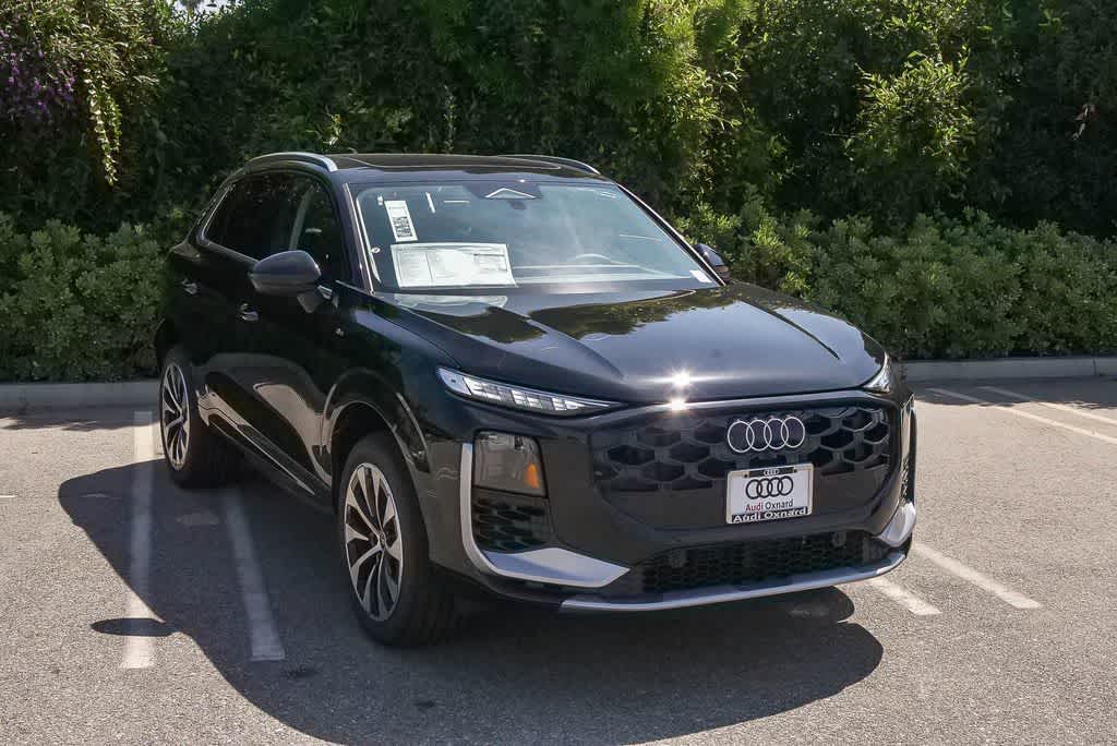 Thumbnail: 2026 Audi Q3 - 3