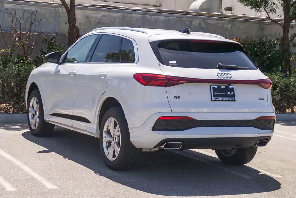 Thumbnail: 2025 Audi Q5 - 7