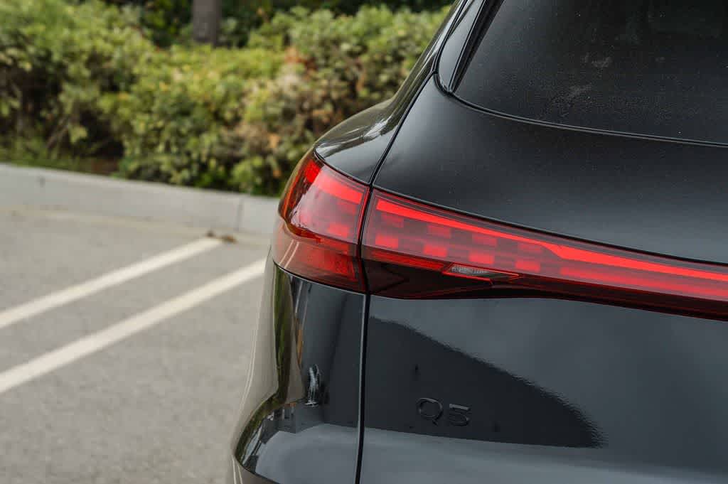Thumbnail: 2026 Audi Q5 - 7