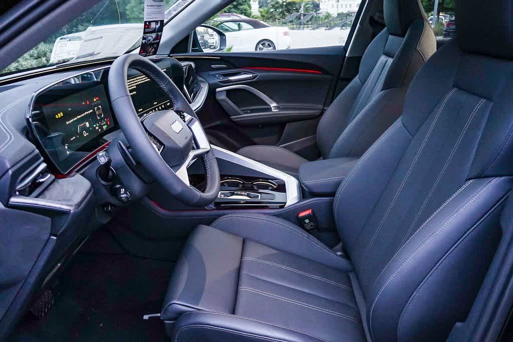 Thumbnail: 2025 Audi Q5 - 20