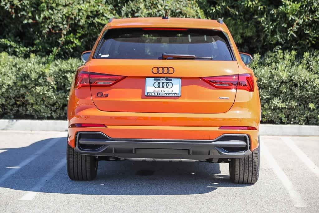 Thumbnail: 2025 Audi Q3 - 5