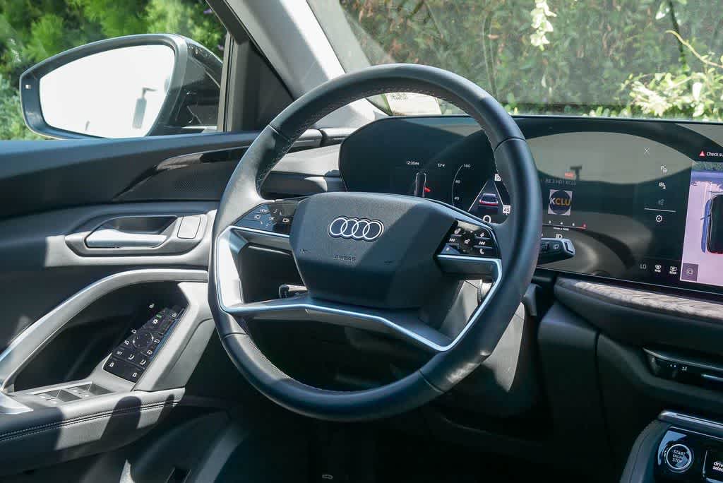 Thumbnail: 2025 Audi Q5 - 13