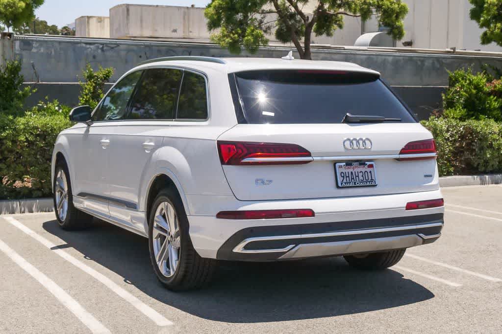 Thumbnail: 2023 Audi Q7 - 8