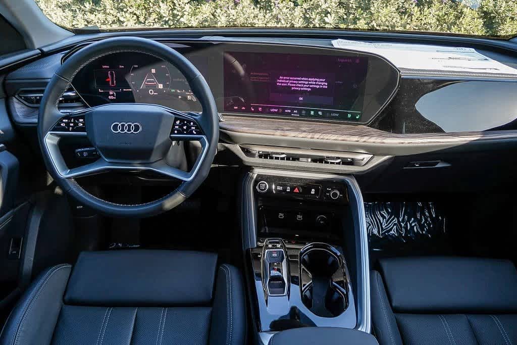 Thumbnail: 2025 Audi Q5 - 12