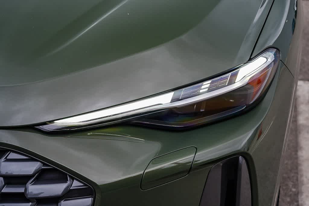 Thumbnail: 2025 Audi Q5 - 8