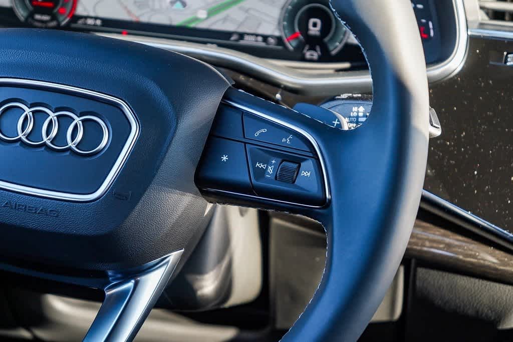 Thumbnail: 2026 Audi Q7 - 17