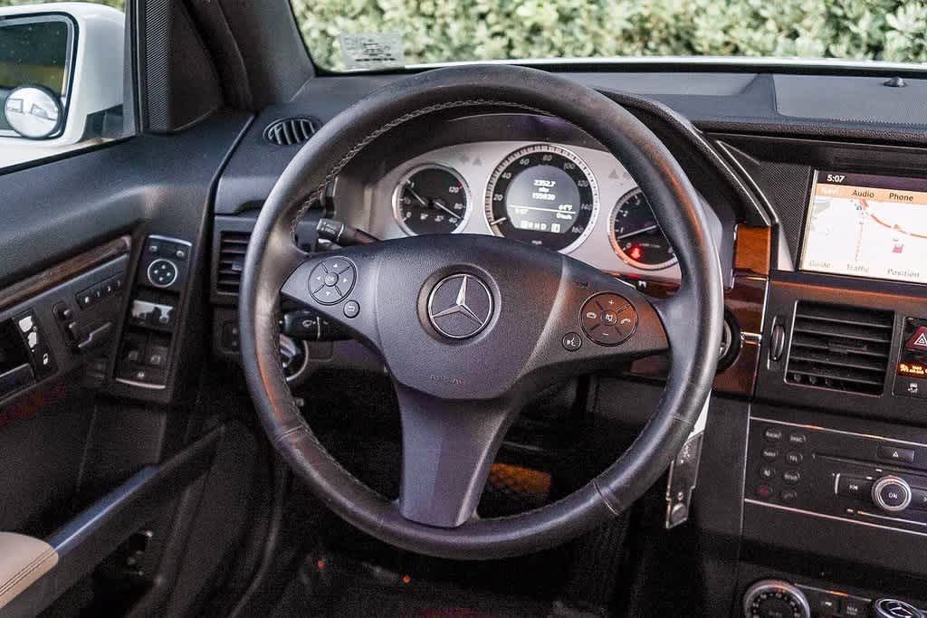 Thumbnail: 2011 Mercedes-Benz GLK - 15