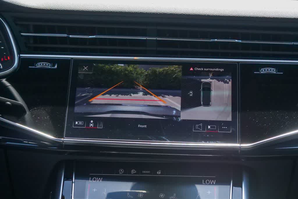 Thumbnail: 2026 Audi Q7 - 14