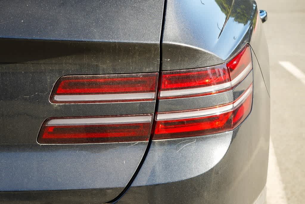 Thumbnail: 2022 Genesis GV80 - 11