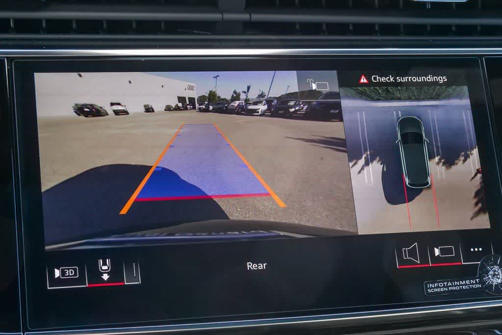 Thumbnail: 2026 Audi Q7 - 23