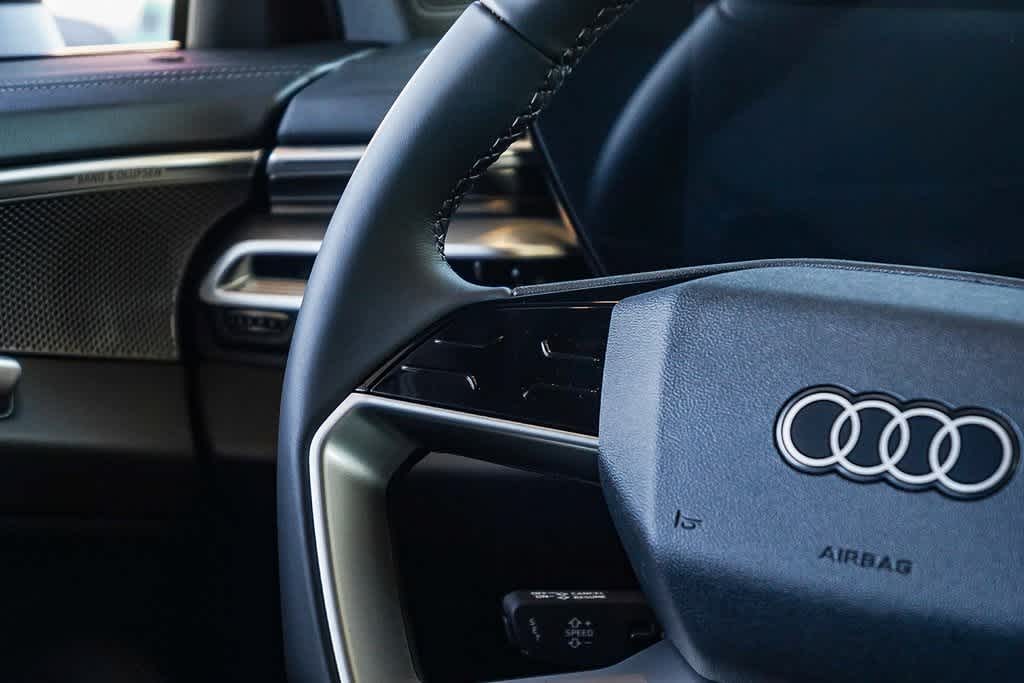 Thumbnail: 2026 Audi A6 - 17