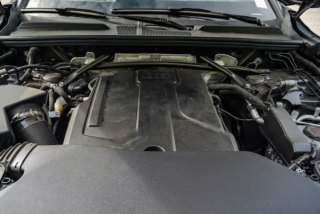 Thumbnail: 2025 Audi Q5 - 30