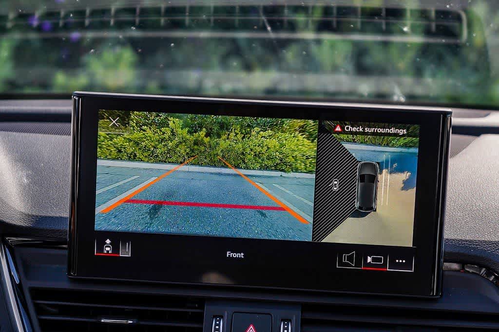 Thumbnail: 2023 Audi Q5 - 14