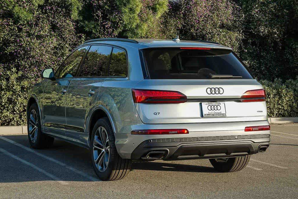 Thumbnail: 2026 Audi Q7 - 6
