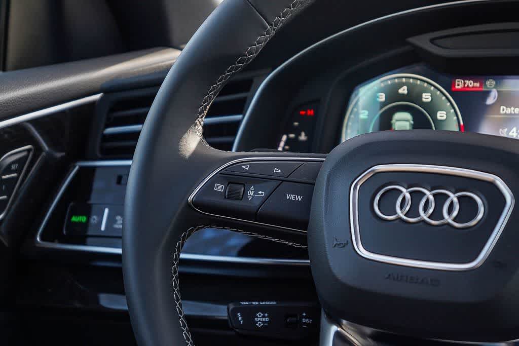 Thumbnail: 2026 Audi Q8 - 14