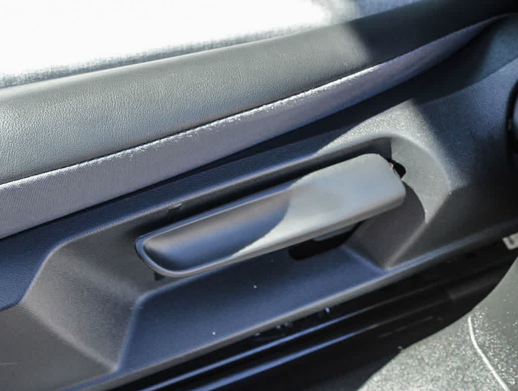 Thumbnail: 2023 Volkswagen ID.4 - 21