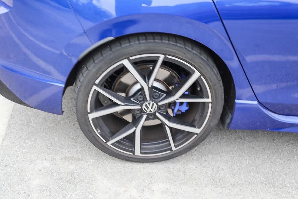 Thumbnail: 2023 Volkswagen Golf - 12