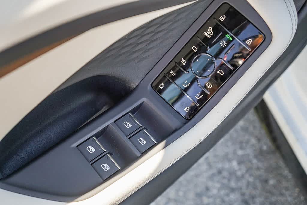 Thumbnail: 2026 Audi A6 - 22