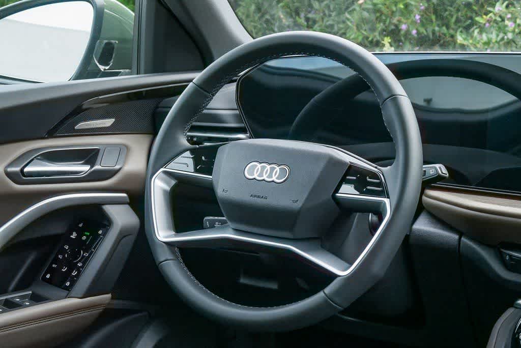 Thumbnail: 2025 Audi Q5 - 14