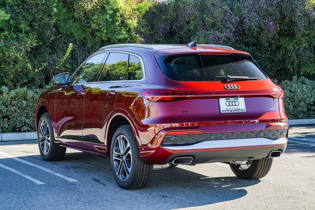 Thumbnail: 2025 Audi Q5 - 6