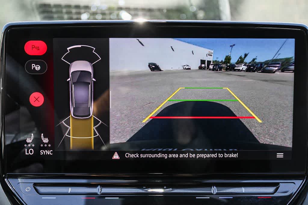 Thumbnail: 2023 Volkswagen ID.4 - 24
