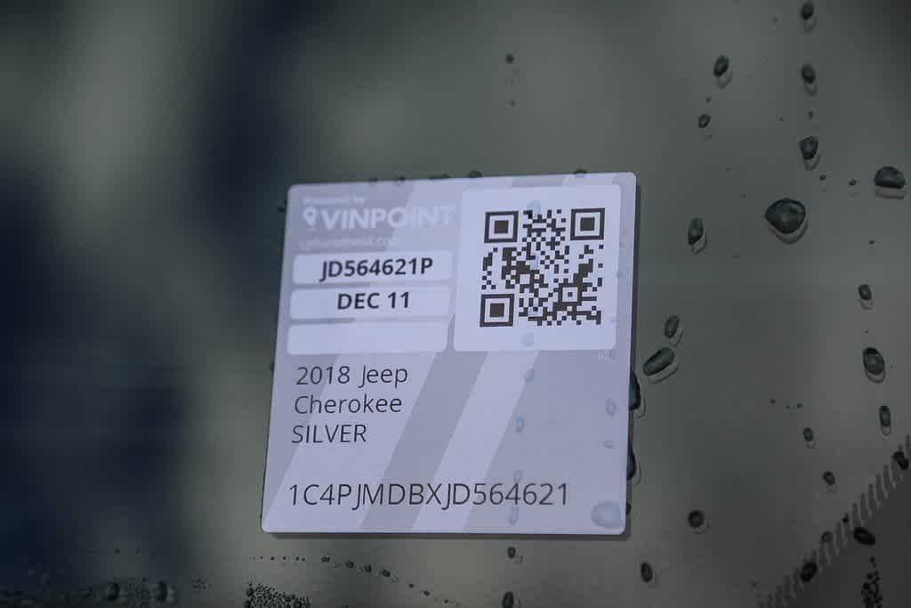 Thumbnail: 2018 Jeep Cherokee - 24