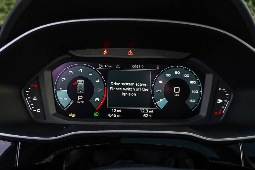 Thumbnail: 2025 Audi Q3 - 26