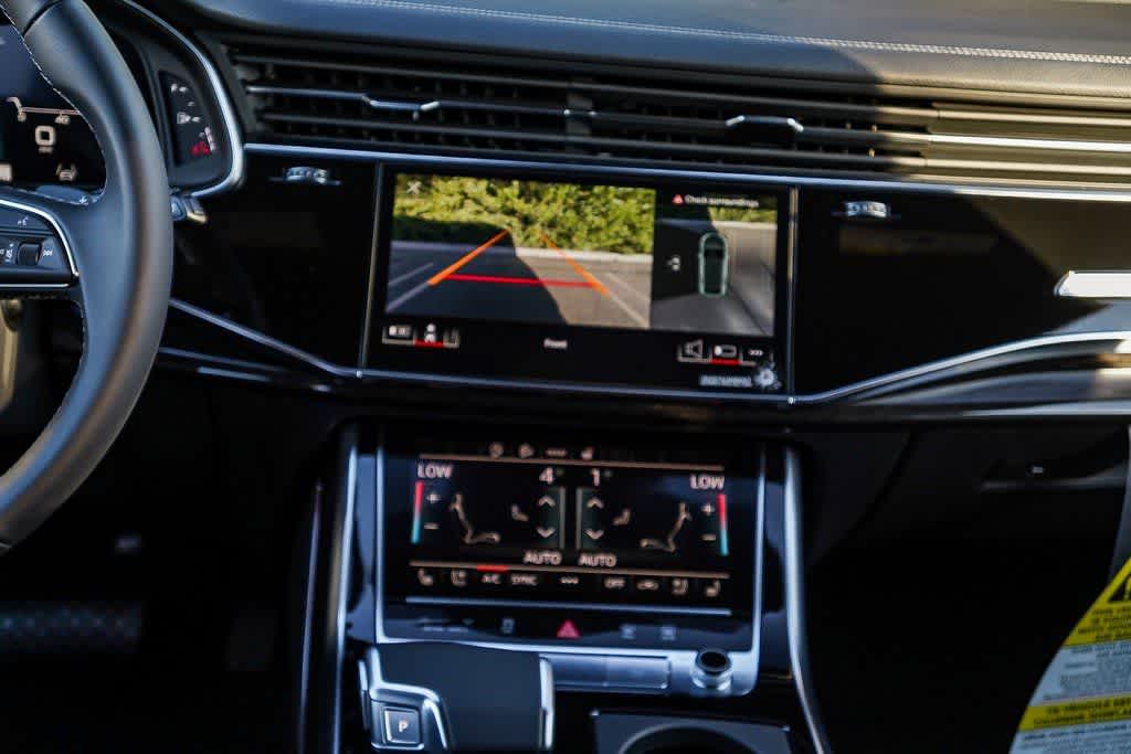 Thumbnail: 2026 Audi Q8 - 13