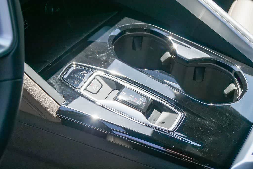 Thumbnail: 2025 Audi Q5 - 20