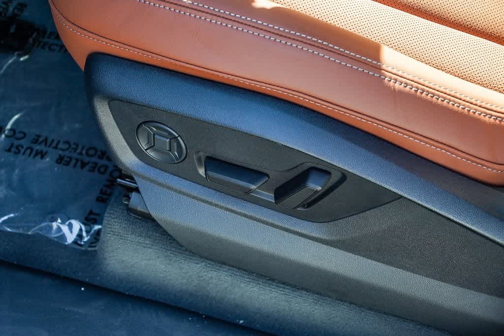 Thumbnail: 2026 Audi Q7 - 24