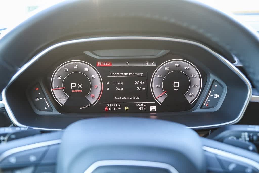 Thumbnail: 2022 Audi Q3 - 21